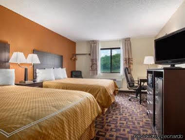 Hotel Super 8 By Wyndham